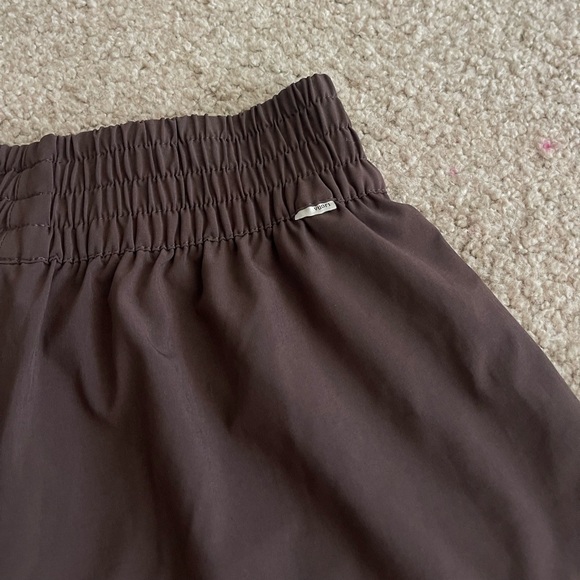 nwt vuori villa shorts - Picture 3 of 5